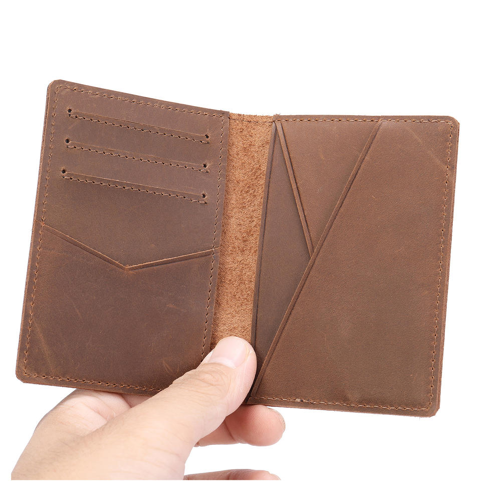 Custom Brown Vintage Short Leather Card Holder Passport Cover Luxury Leather Travel Passport Wallet
